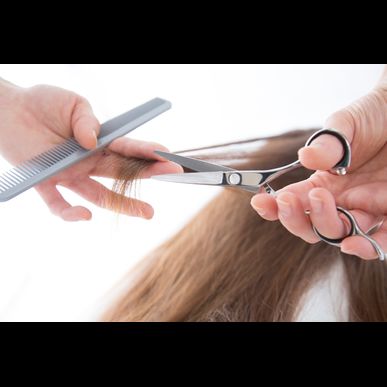 雲仙市でヘアのカットなら美容室の当サロンにお越しください